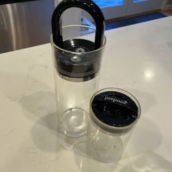 COFFEE CONTAINER ** AIRTIGHT ** VACUMN SEALED **