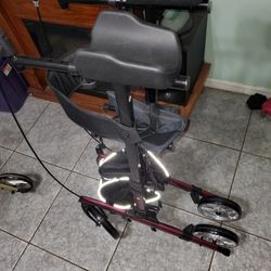 $100.00 Stand up Walker new  Look at the pictures