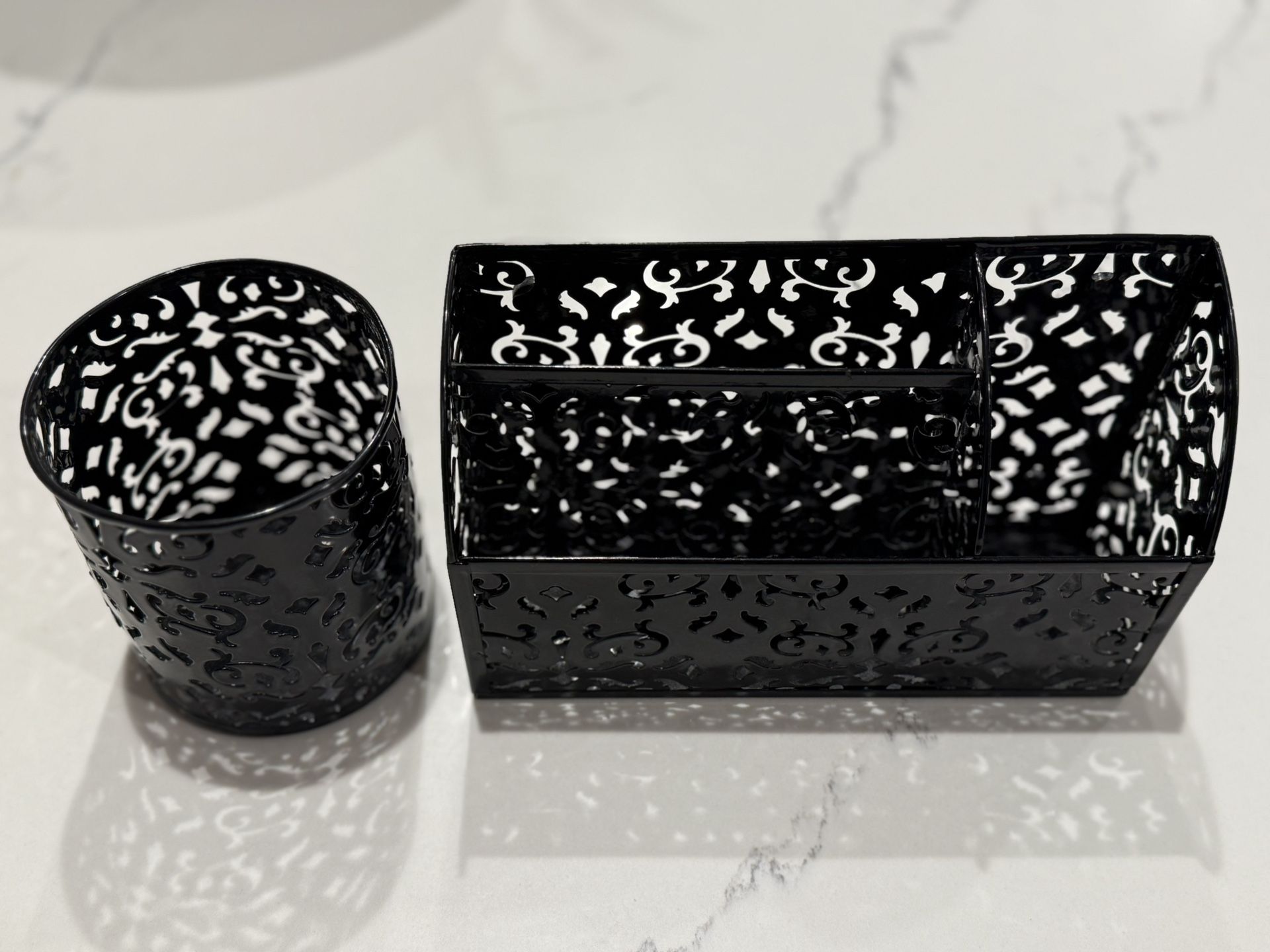 Office Supplies/ Desk Organizers