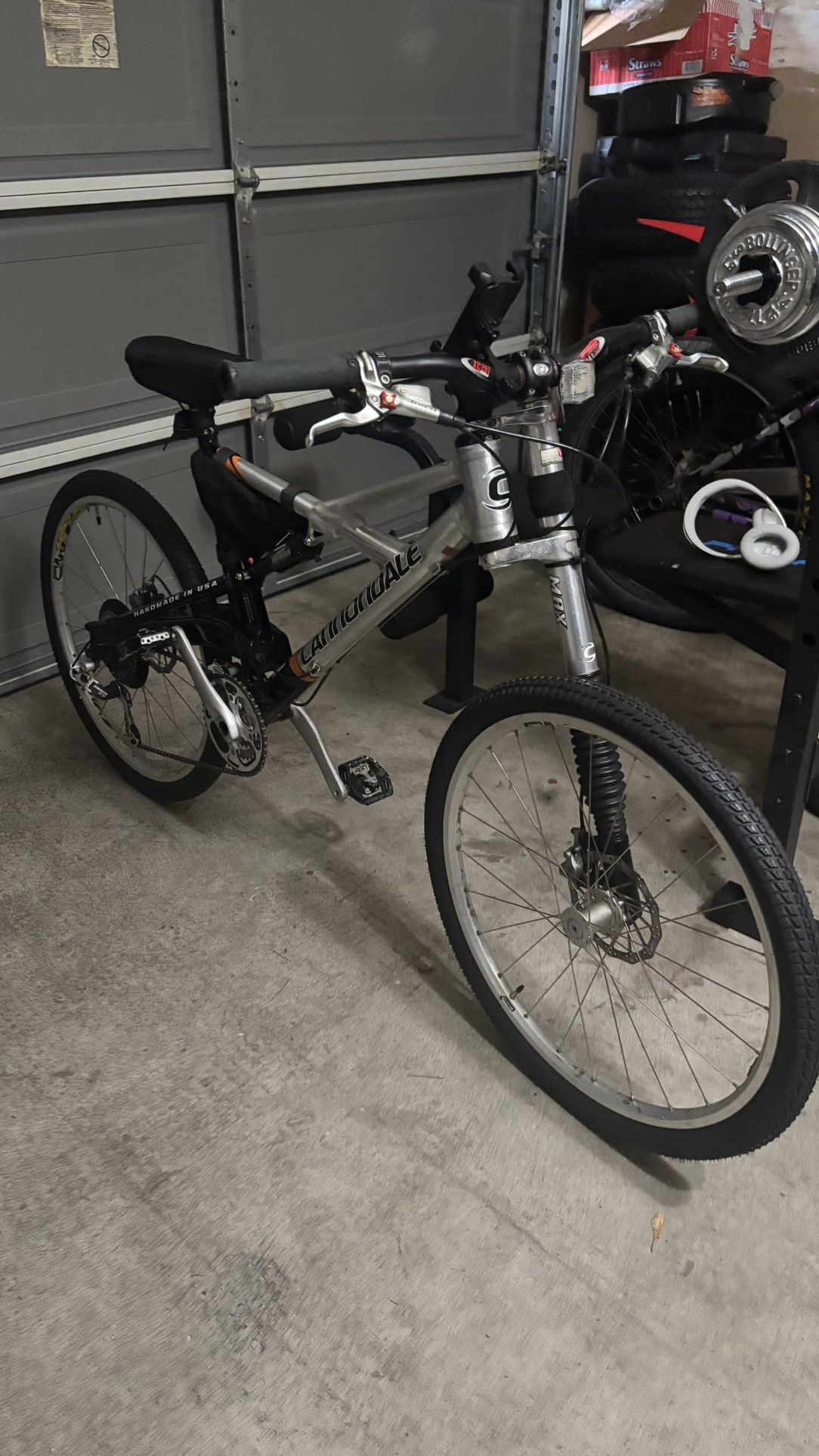 Lefty Cannondale Mountain Bike