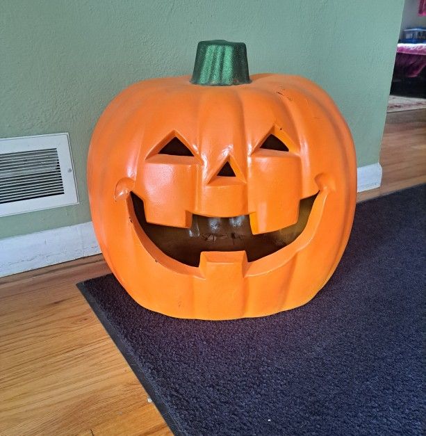  JACK-O-LANTERN with Plug in Light -XL  Halloween 21"x18"