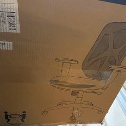 High back Office Chair (Che)