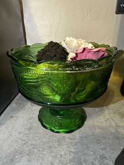 Vintage E.O. Brody Emerald Green Glass Pedestal Compote Bowl M6000