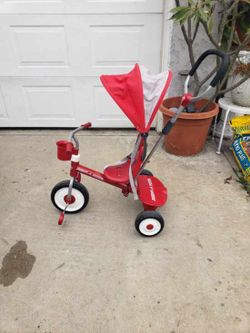 Kids Radio Flyer Tricycle 4 in 1