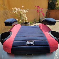 Booster Seat (Chicco)