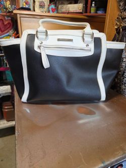 Nine west purse