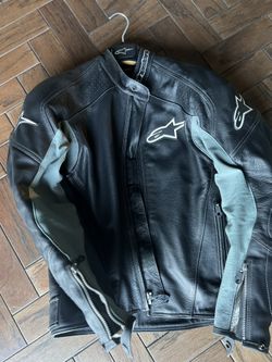Alpinestars Leather Riding Jacket Size 42. OBO 