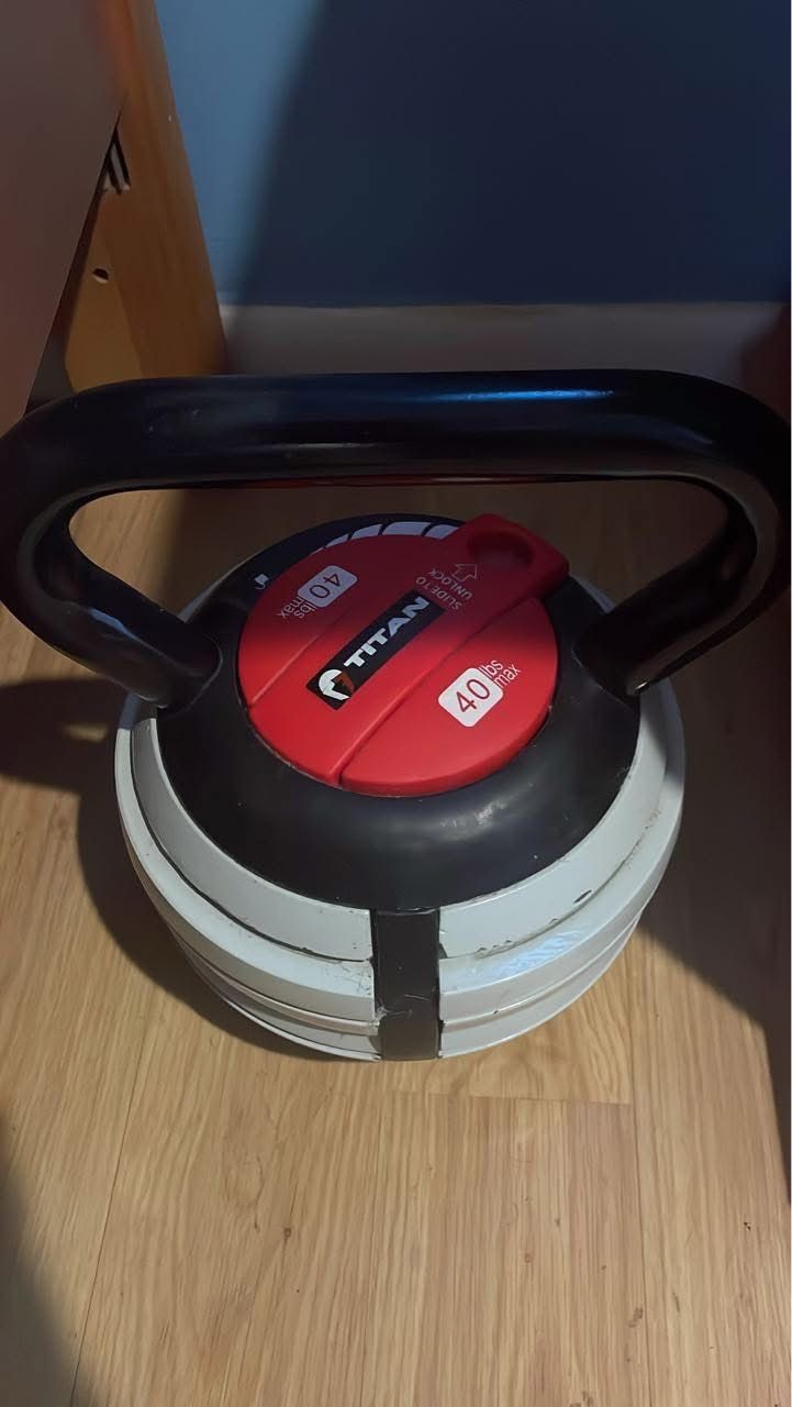 Core Home weights (2) Weights & kettle bell