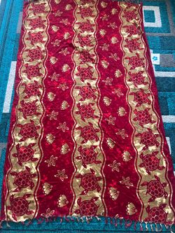 NWT Hibiscus collection Hawaii Long Sarong Turtles and sea shells. 64x40”