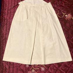 Vintage Pleated Linen Skirt in excellent condition - Size 16