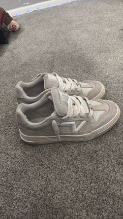 GRAY VANS
