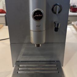 Jura ENA 5 Super Automatic Coffee/Espresso Machine 