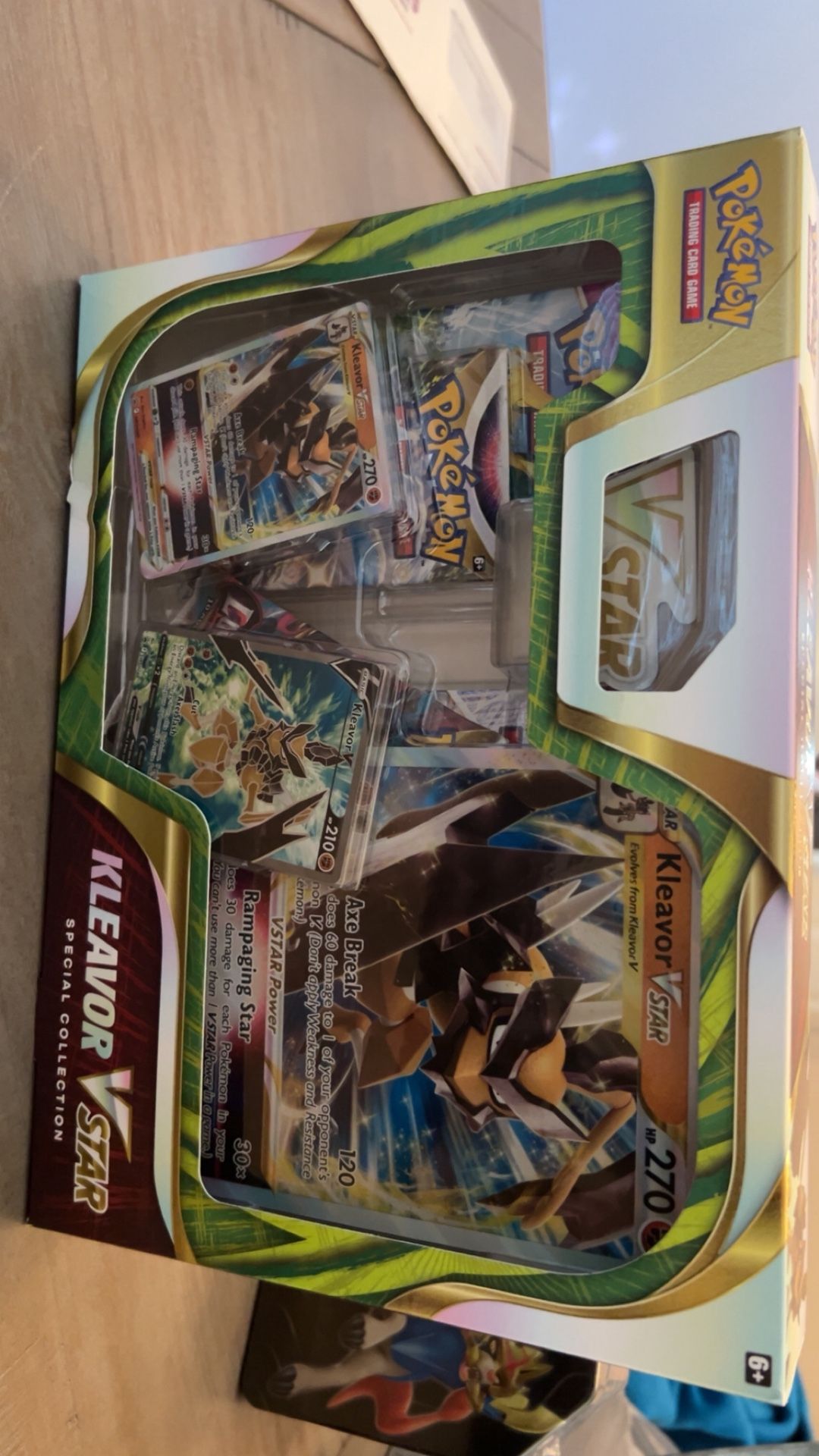 Kleavor V star special collection Pokemon