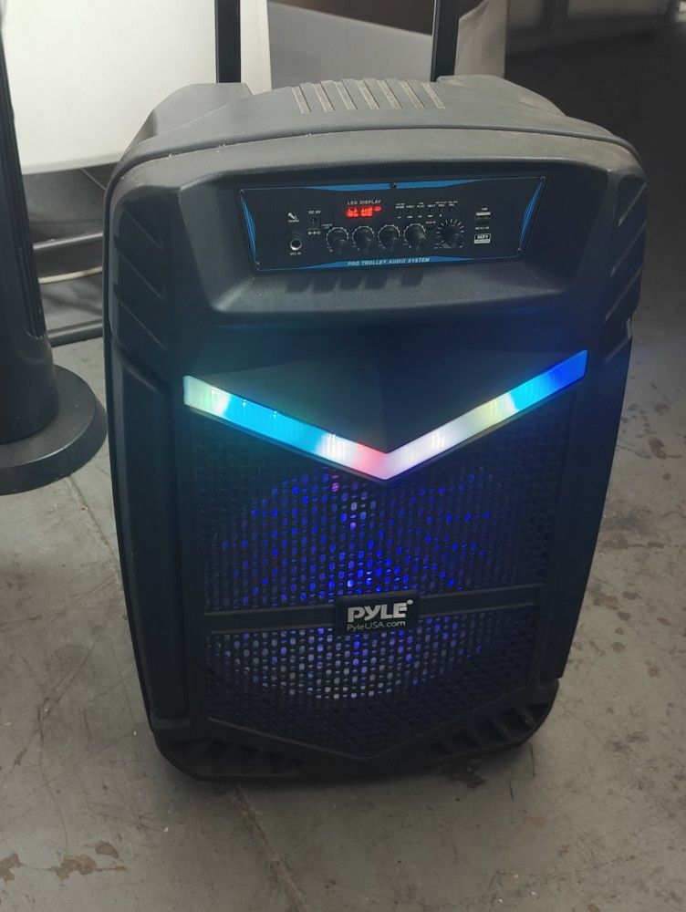 Pyle 15 Inch Portable Speaker
