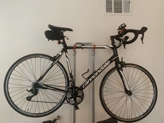 Cannondale synapse road bike