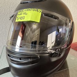 MOTORCYCLE HELMETS SIZE MEDIUM 