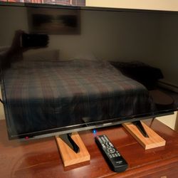 SHARP HD tv With Remote