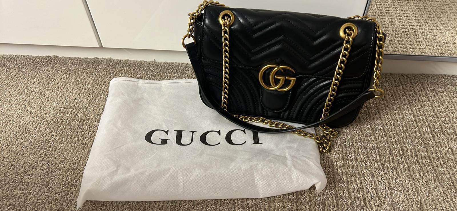 Gucci GG Marmont Medium Bag