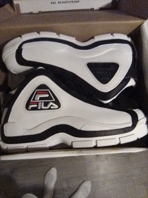 Grant Hills And Flint 7s