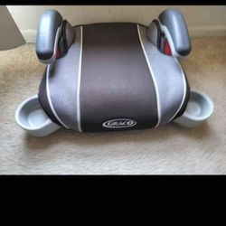 Graco Childs Booster Seat NE Philly $20 Don't Reply Asking Is it Still Available 