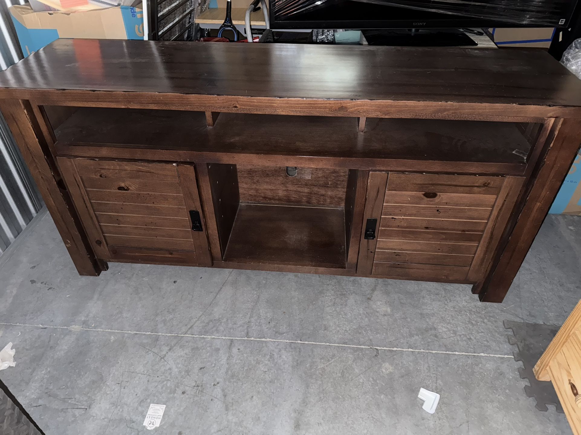 64” Wide Tv Console