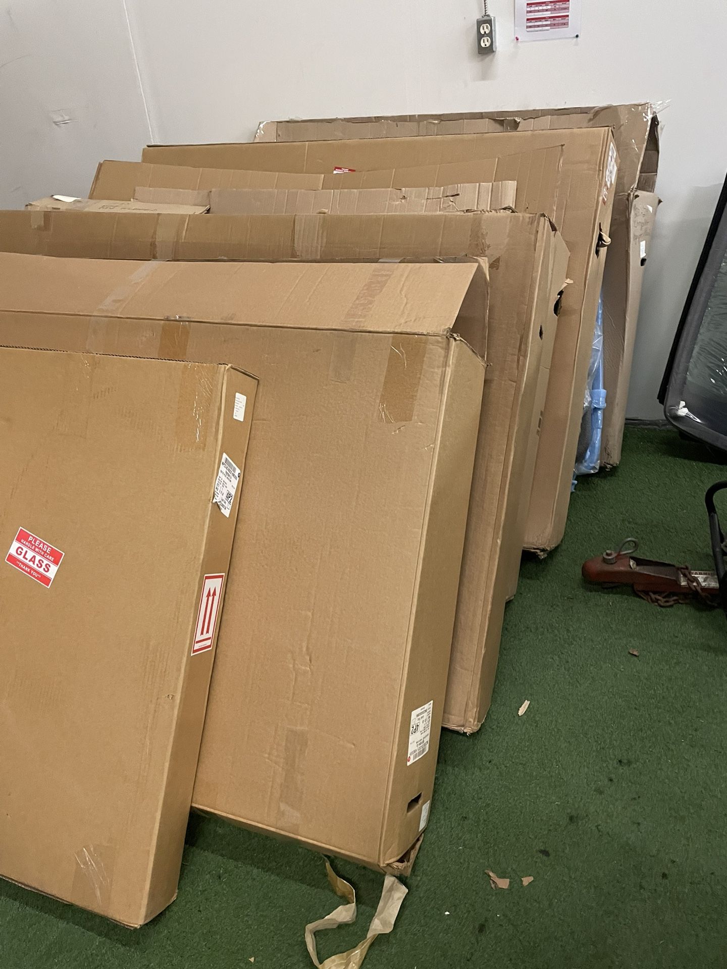 Variety Of Windshields ( OEM )