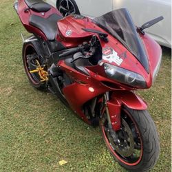 2004 Yamaha R1