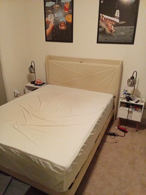 Cream Colored Bed Frame N Great Condition