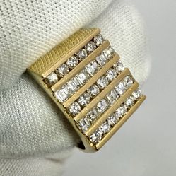 18k Yellow Gold Diamond Ring