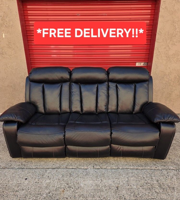 Gorgeous Recliner Sofa