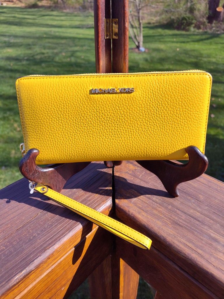 MICHAEL KORS CONTINENTAL WALLET