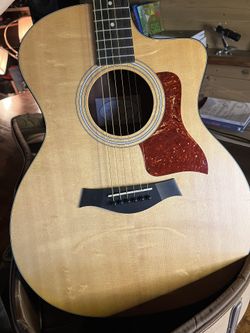 Taylor Guitars Model 114ce - Pristine Condition