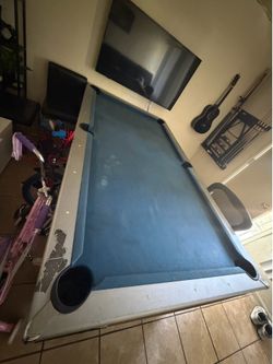 Sports craft pool table