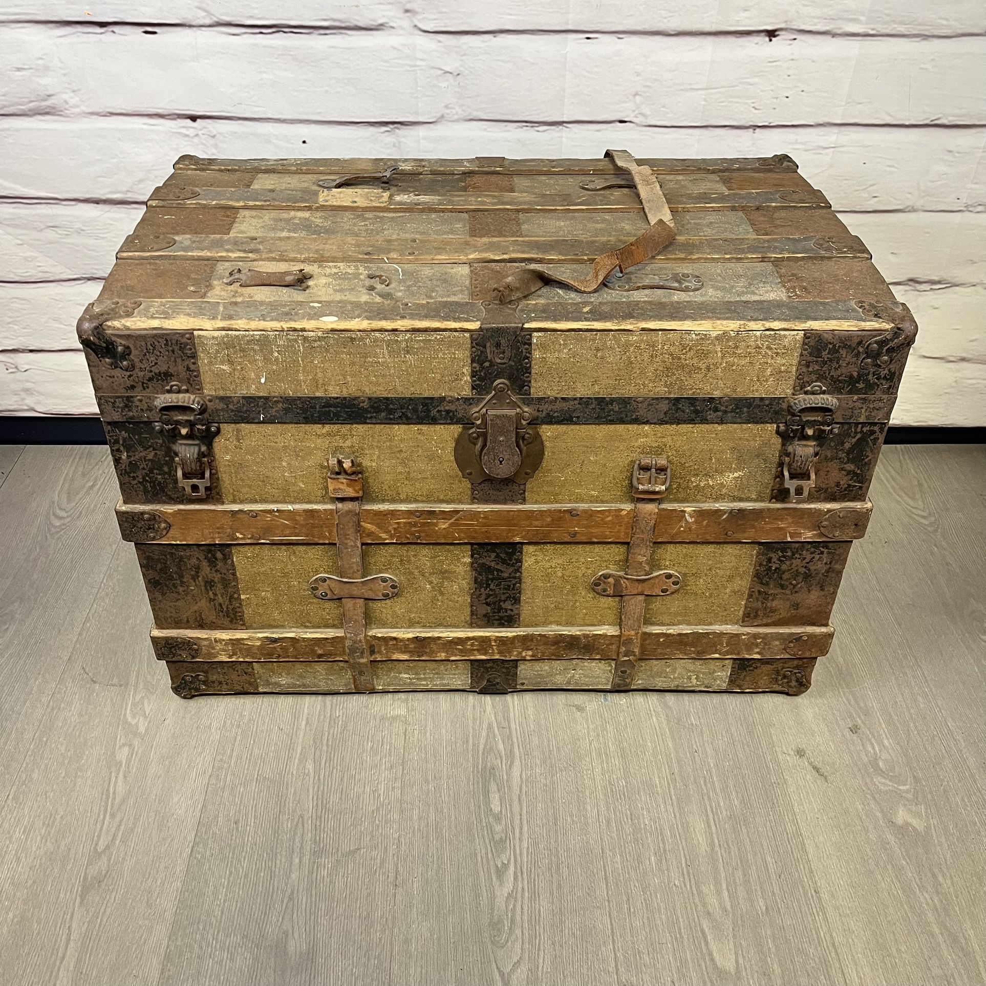 Vintage Steamer Trunk Chest