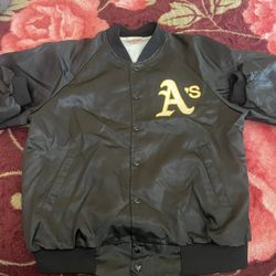 Vintage Clothing And Jersey’s