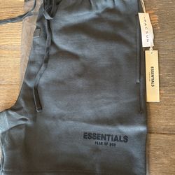 Essentials Shorts