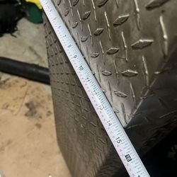 Side Told Box 