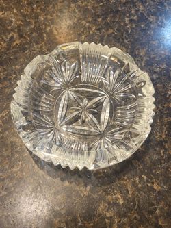 Vintage Crystal Ashtray 4" diameter
