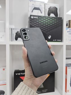 📱 Flagship for Less – Samsung Galaxy S22 Plus 5G (Pre-Owned) Now $169 or $1 Down! Save $900+ with Warranty