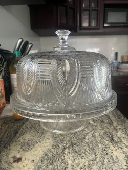 Crystal Glass Cake Stand with Dome Lid