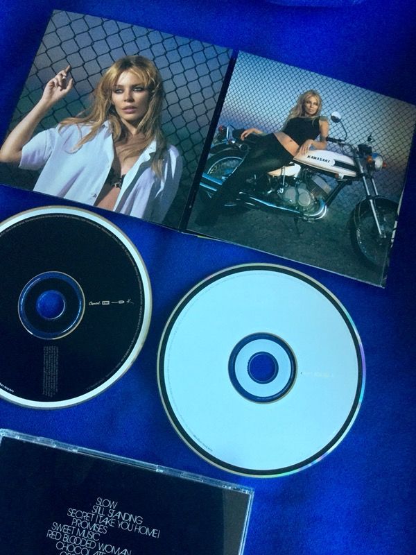 Music by Kylie Minogue 🎶🎧 2 Music CD