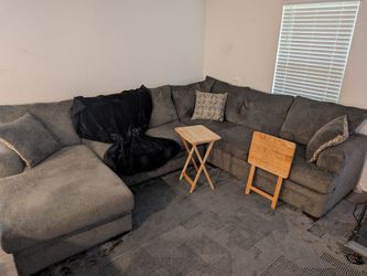 Gray Fabric Sectional Sofa with Chaise