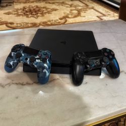 PS4- Slim Design 