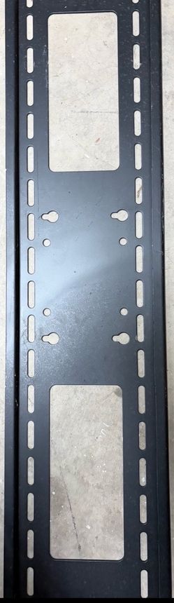 Universal TV Wall Mount Bracket – Heavy Duty Metal