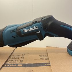 Sawzall Makita 