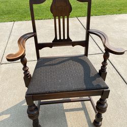 VINTAGE  ROCKFORD NATIONAL FURNITURE  CHAIRS