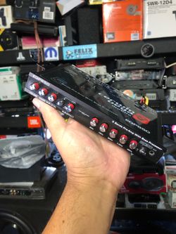 Cerwin Vega equalizer 5 BAND pre Amp w/Bass processor