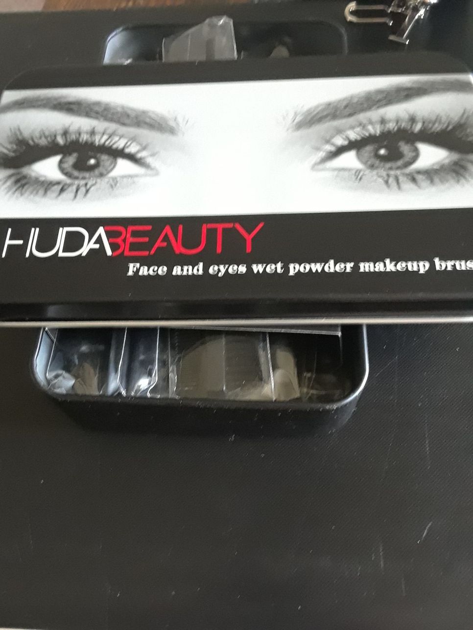 Huda Makeup Brushes