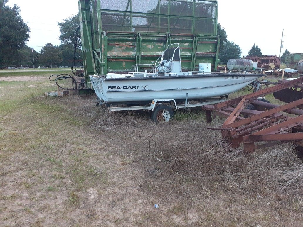 Sea Dart boat