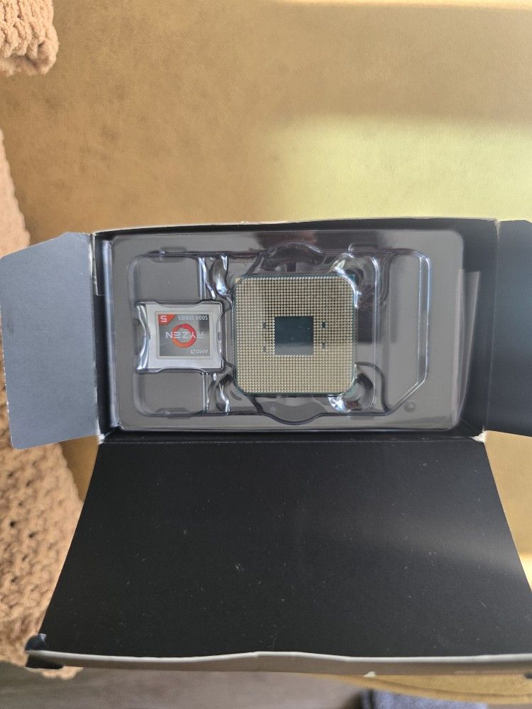 AMD Ryzen 5 2600 Processor with Wraith Stealth Cooler